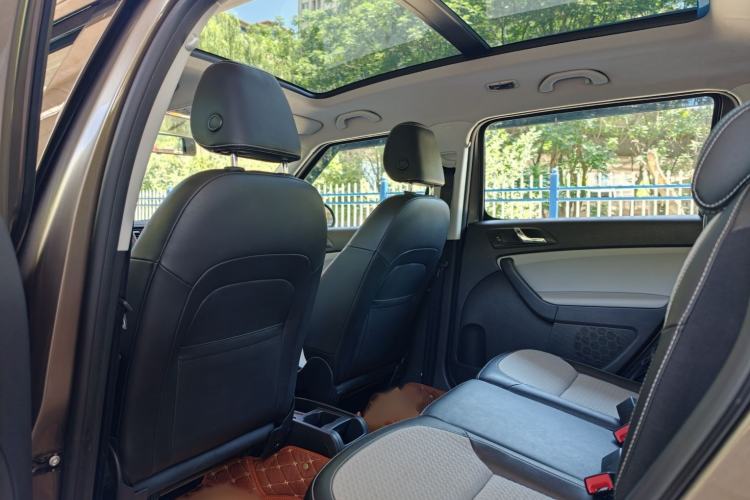 Used Skoda Yeti 2016 1.4TSI DSG Advanced Edition Interior 3