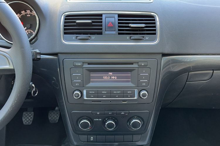 Used Skoda Yeti 2016 1.4TSI Manual Entry-Level Model Interior 3