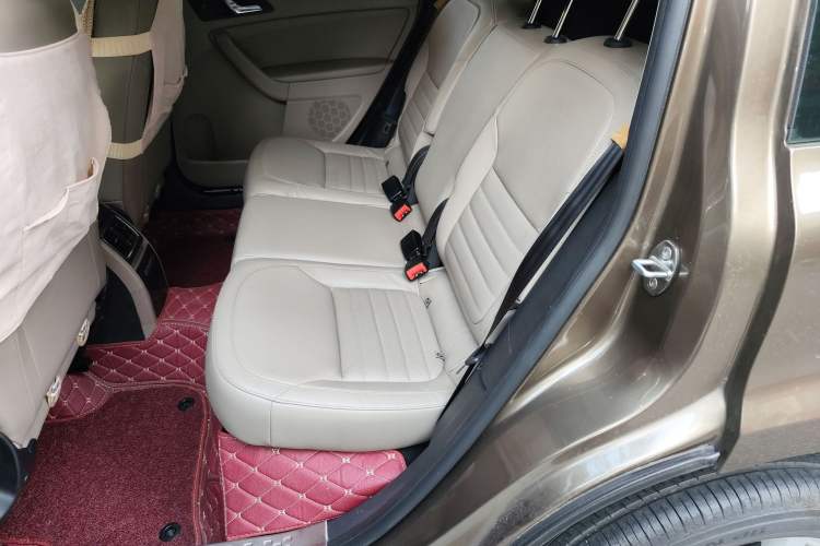 Used Skoda Yeti 2016 1.4TSI DSG Style Edition Interior 4
