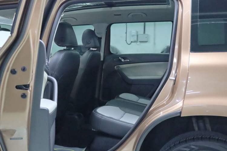 Used Skoda Yeti 2016 1.4TSI DSG Advanced Edition Interior 9