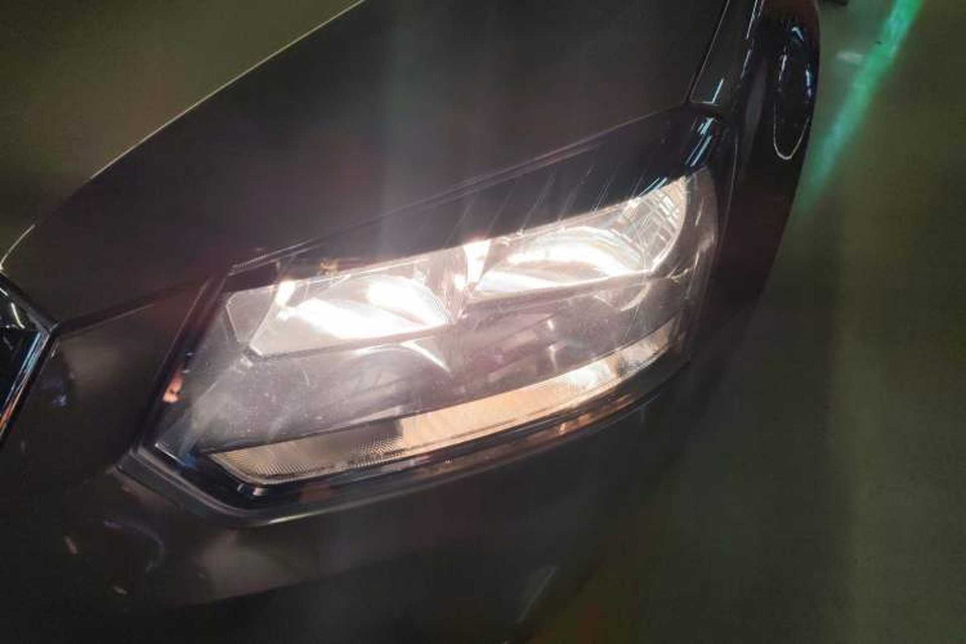 Used Skoda Yeti 2016 1.4TSI DSG Advanced Edition Left Front Headlight