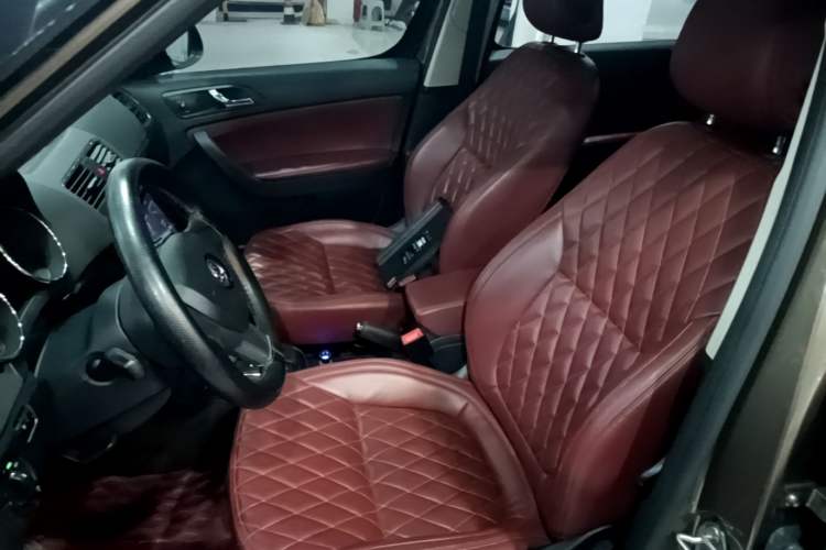 Used Skoda Yeti 2016 1.4TSI DSG Advanced Edition Left Front Seat