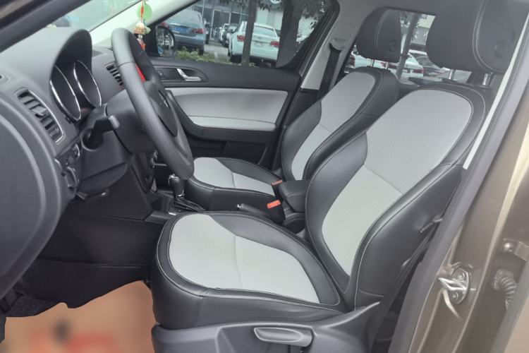 Used Skoda Yeti 2016 1.4TSI DSG Advanced Edition Left Front Seat