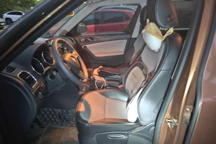 Used Skoda Yeti 2016 1.4TSI Manual Entry-Level Model Left Front Seat