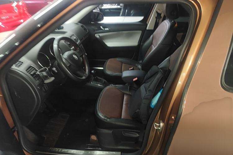 Used Skoda Yeti 2016 1.4TSI DSG Advanced Edition Left Front Seat