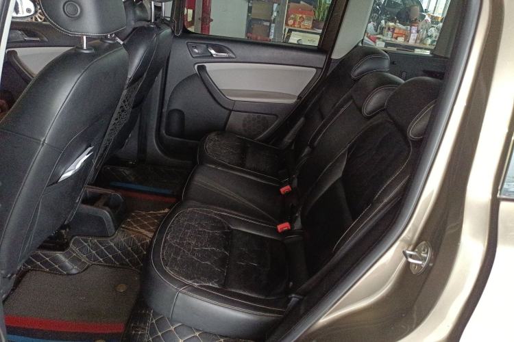 Used Skoda Yeti 2016 1.4TSI DSG Advanced Edition Left Rear Seat