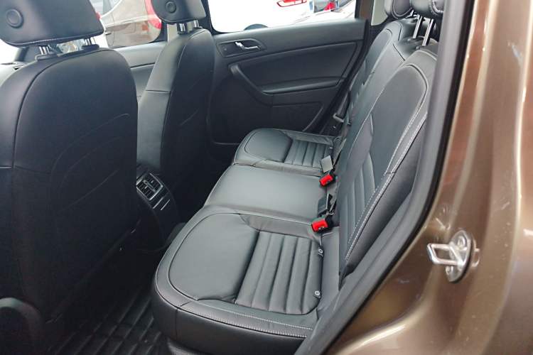 Used Skoda Yeti 2016 1.4TSI DSG Prestige Edition Left Rear Seat