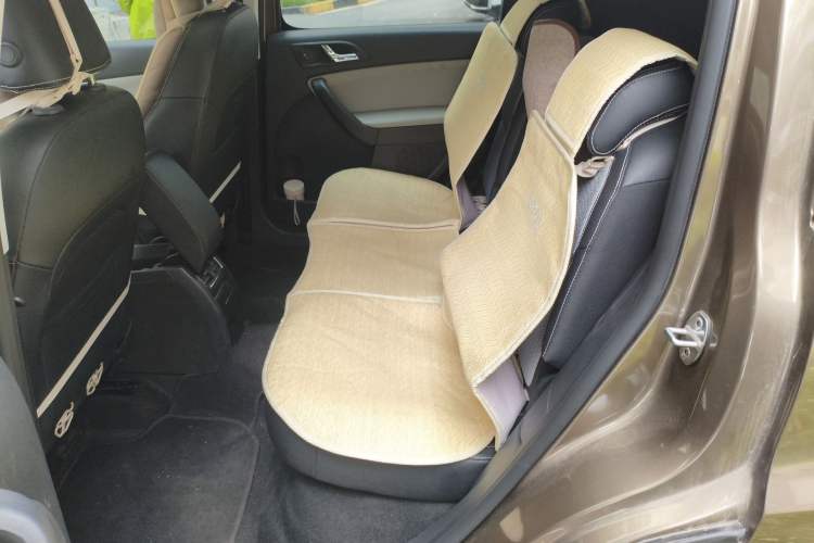Used Skoda Yeti 2016 1.4TSI DSG Advanced Edition Left Rear Seat