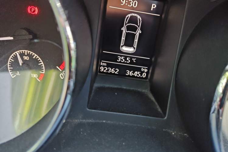 Used Skoda Yeti 2016 1.4TSI DSG Style Edition Odometer Close Up
