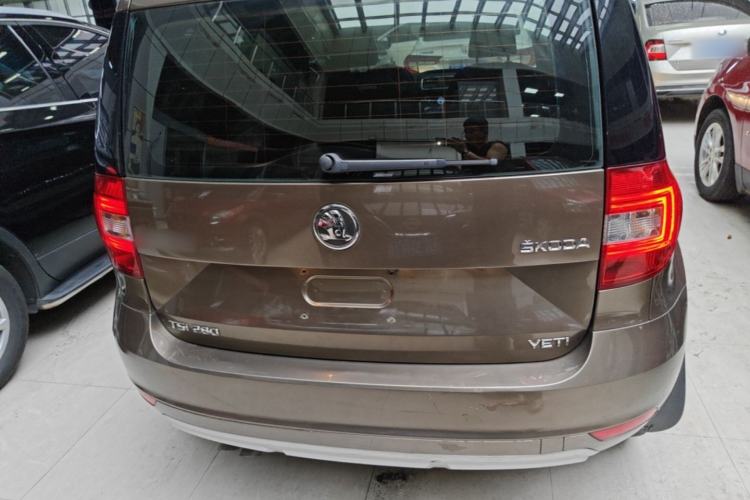 Used Skoda Yeti 2016 1.4TSI DSG Advanced Edition Rear