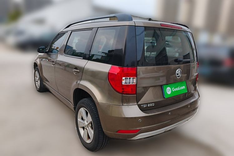 Used Skoda Yeti 2016 1.4TSI DSG Advanced Edition Rear Left 45 Deg