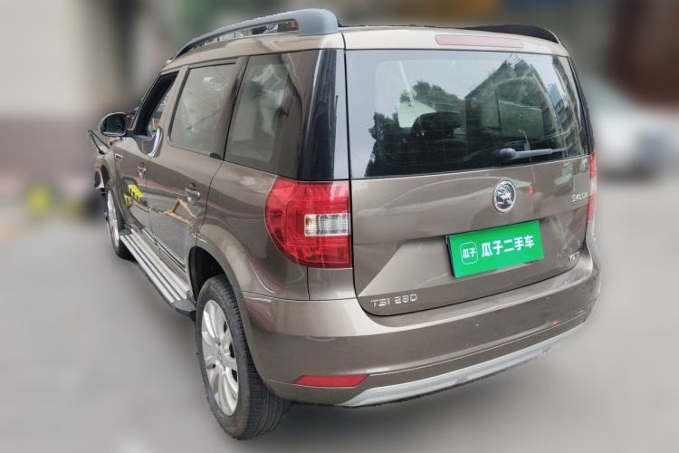 Used Skoda Yeti 2016 1.4TSI DSG Advanced Edition Rear Left 45 Deg