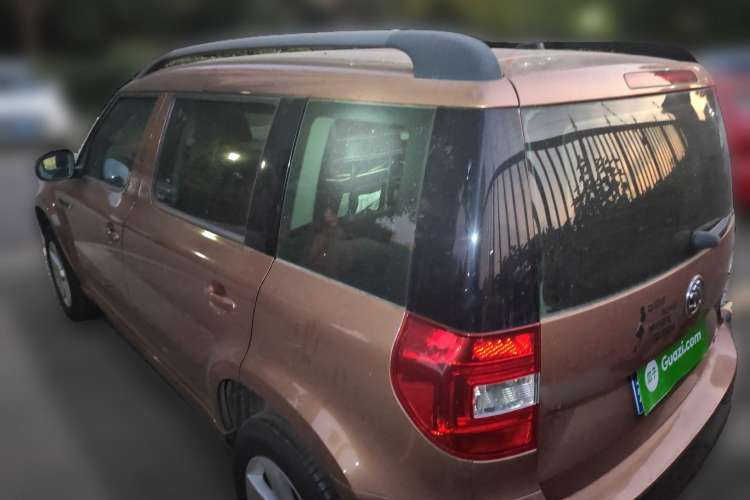 Used Skoda Yeti 2016 1.4TSI Manual Entry-Level Model Rear Left 45 Deg