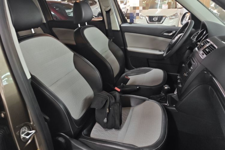 Used Skoda Yeti 2016 1.4TSI DSG Advanced Edition Right Front Seat