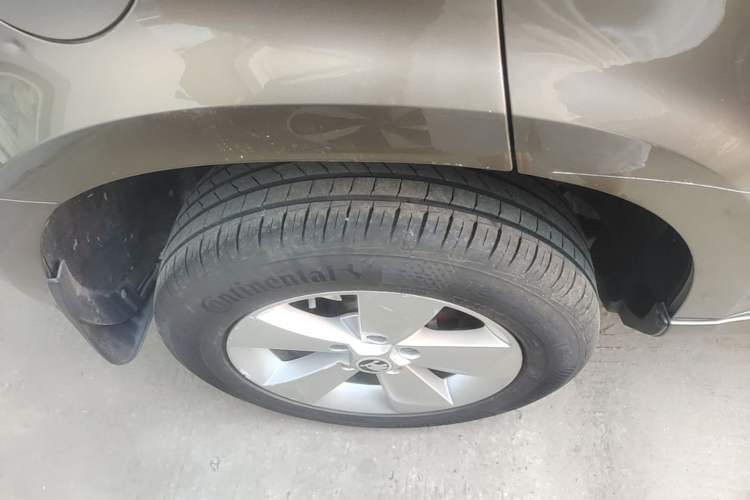 Used Skoda Yeti 2016 1.4TSI DSG Advanced Edition Right Rear Wheel Hub