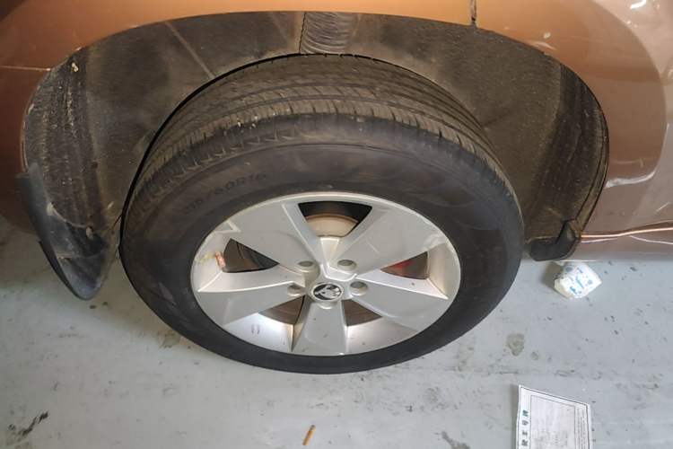 Used Skoda Yeti 2016 1.4TSI DSG Advanced Edition Right Rear Wheel Hub
