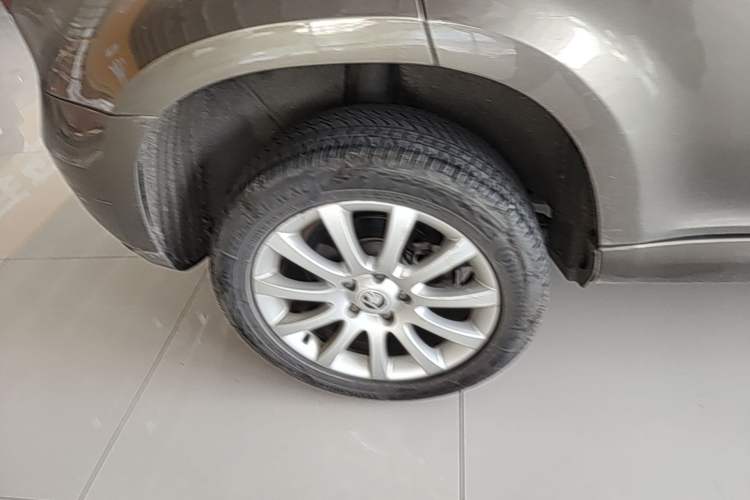 Used Skoda Yeti 2016 1.4TSI DSG Style Edition Right Rear Wheel Hub