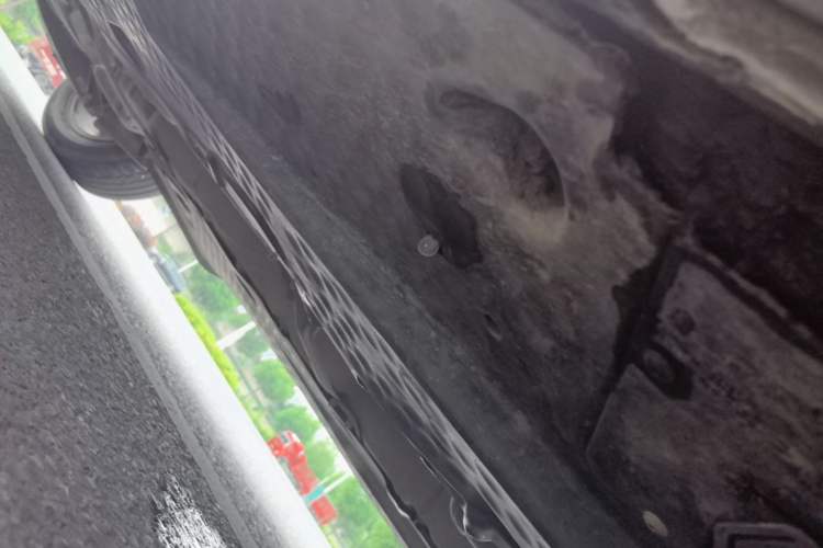 Used Skoda Yeti 2016 1.4TSI DSG Advanced Edition Right Side Sill