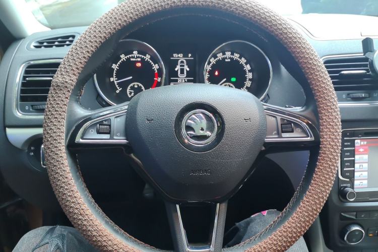 Used Skoda Yeti 2016 1.4TSI DSG Prestige Edition Steering Wheel