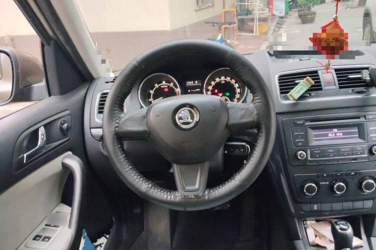 Used Skoda Yeti 2016 1.4TSI DSG Advanced Edition Steering Wheel