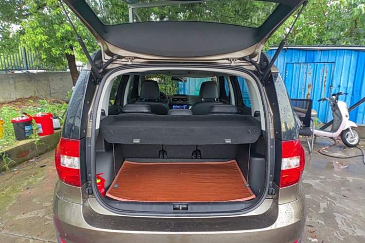Used Skoda Yeti 2016 1.4TSI DSG Advanced Edition Trunk