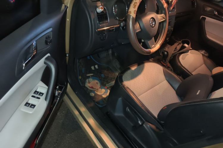 Used Skoda Yeti 2016 1.4TSI DSG Advanced Edition Driver Seat