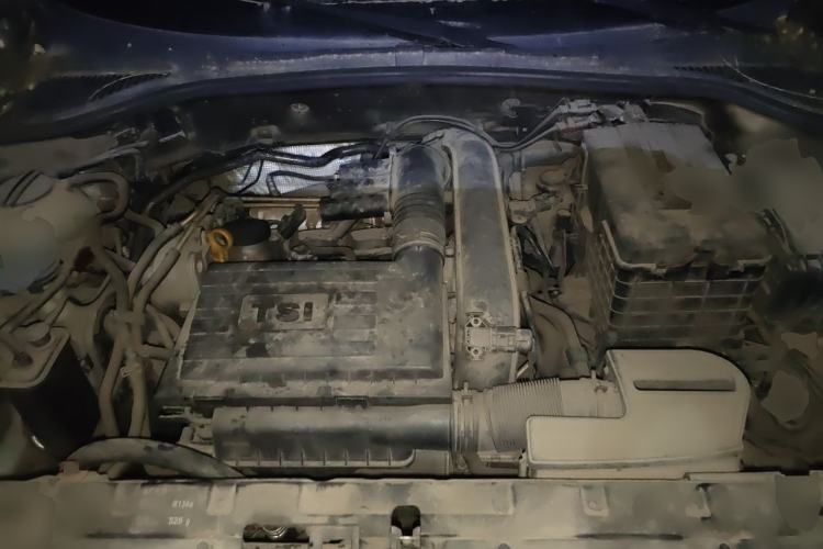 Used Skoda Yeti 2016 1.4TSI DSG Advanced Edition Engine Bay