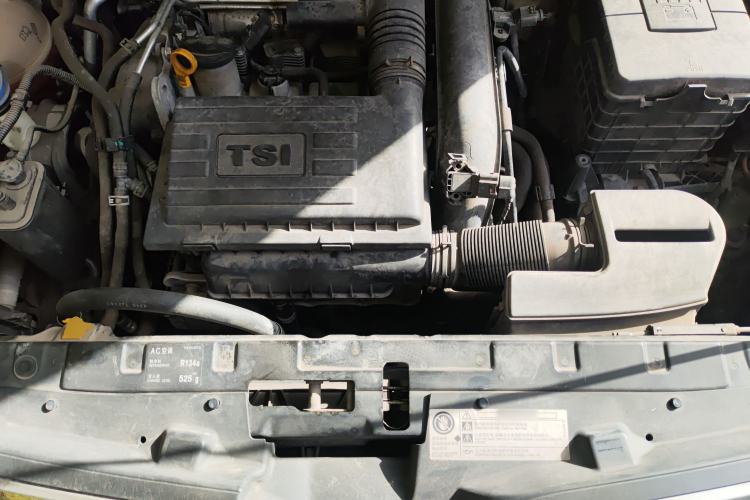 Used Skoda Yeti 2016 1.4TSI DSG Advanced Edition Engine Bay