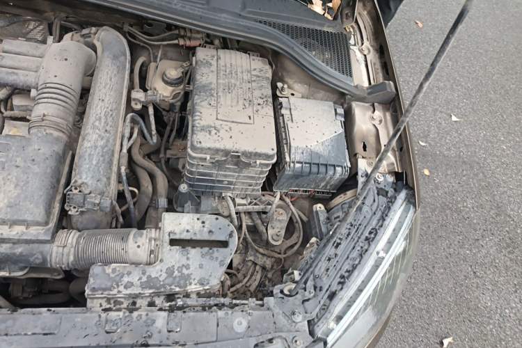 Used Skoda Yeti 2016 1.4TSI DSG Advanced Edition Engine Bay Left