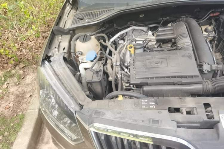 Used Skoda Yeti 2016 1.4TSI DSG Advanced Edition Engine Bay Right