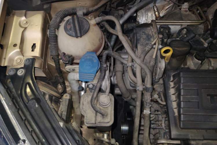 Used Skoda Yeti 2016 1.4TSI DSG Advanced Edition Engine Bay Right