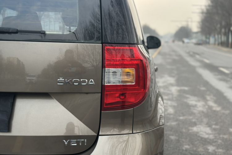 Used Skoda Yeti 2016 1.4TSI DSG Advanced Edition Exterior 8