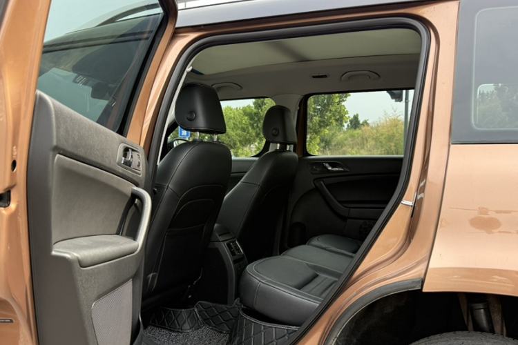 Used Skoda Yeti 2016 1.4TSI DSG Prestige Edition Interior 5