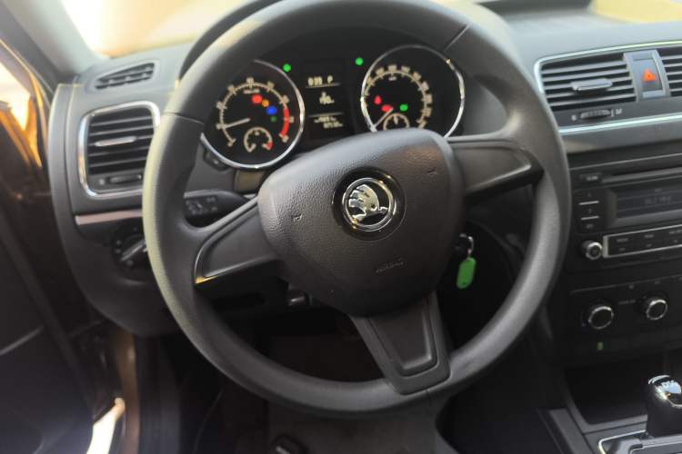 Used Skoda Yeti 2016 1.4TSI DSG Advanced Edition Steering Wheel