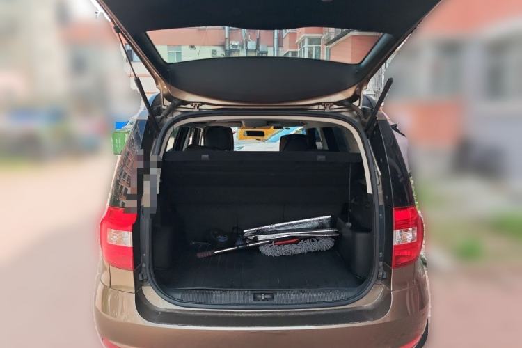 Used Skoda Yeti 2016 1.4TSI DSG Advanced Edition Trunk