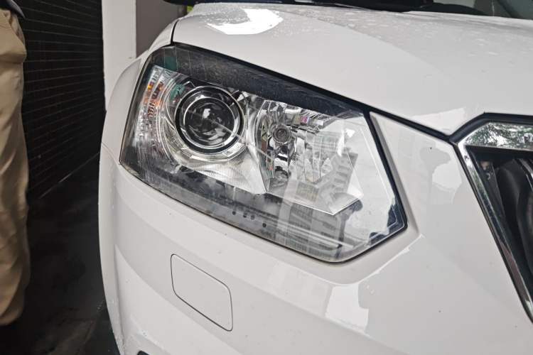 Used Skoda Yeti 2016 1.4TSI DSG Prestige Edition Right Front Headlight