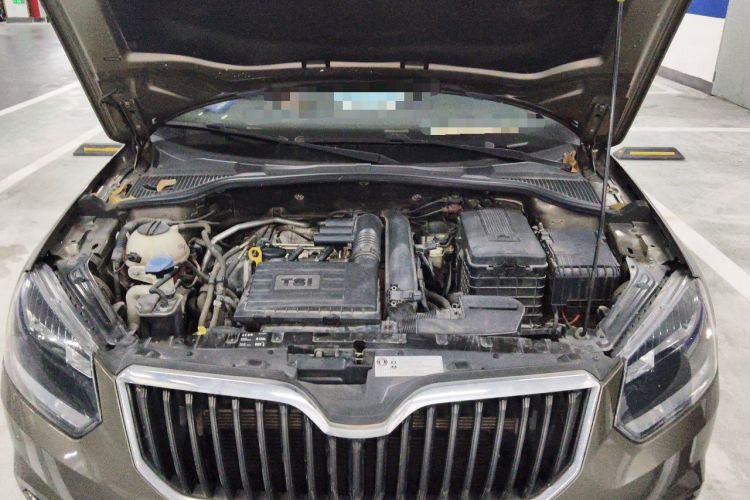 Used Skoda Yeti 2016 1.4TSI DSG Advanced Edition Engine Bay