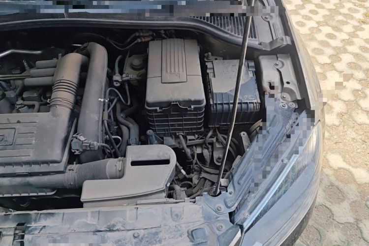 Used Skoda Yeti 2016 1.4TSI DSG Advanced Edition Engine Bay Left