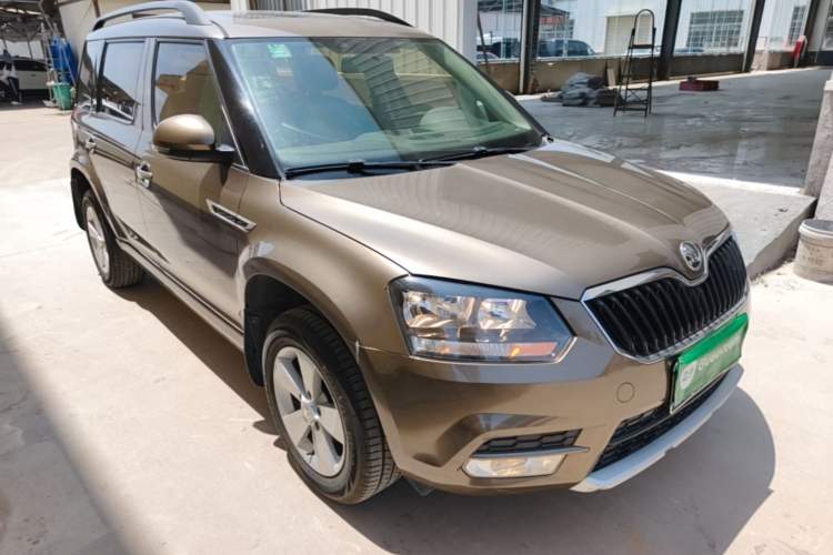 Used Skoda Yeti 2016 1.4TSI DSG Advanced Edition Front Right 45 Deg