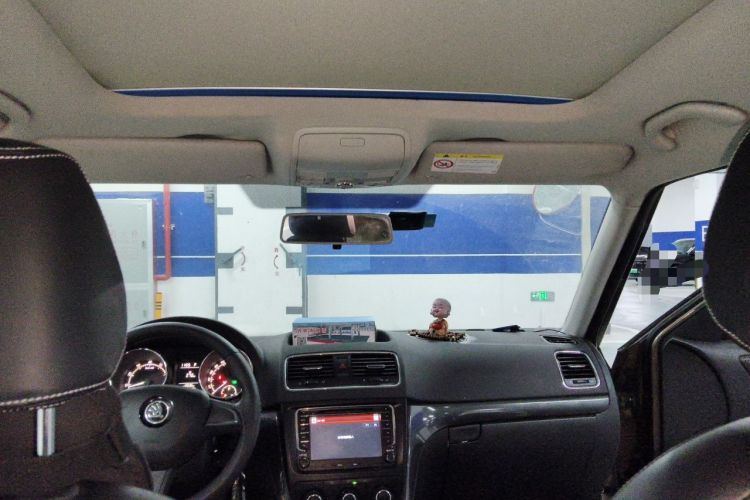 Used Skoda Yeti 2016 1.4TSI DSG Advanced Edition Headliner