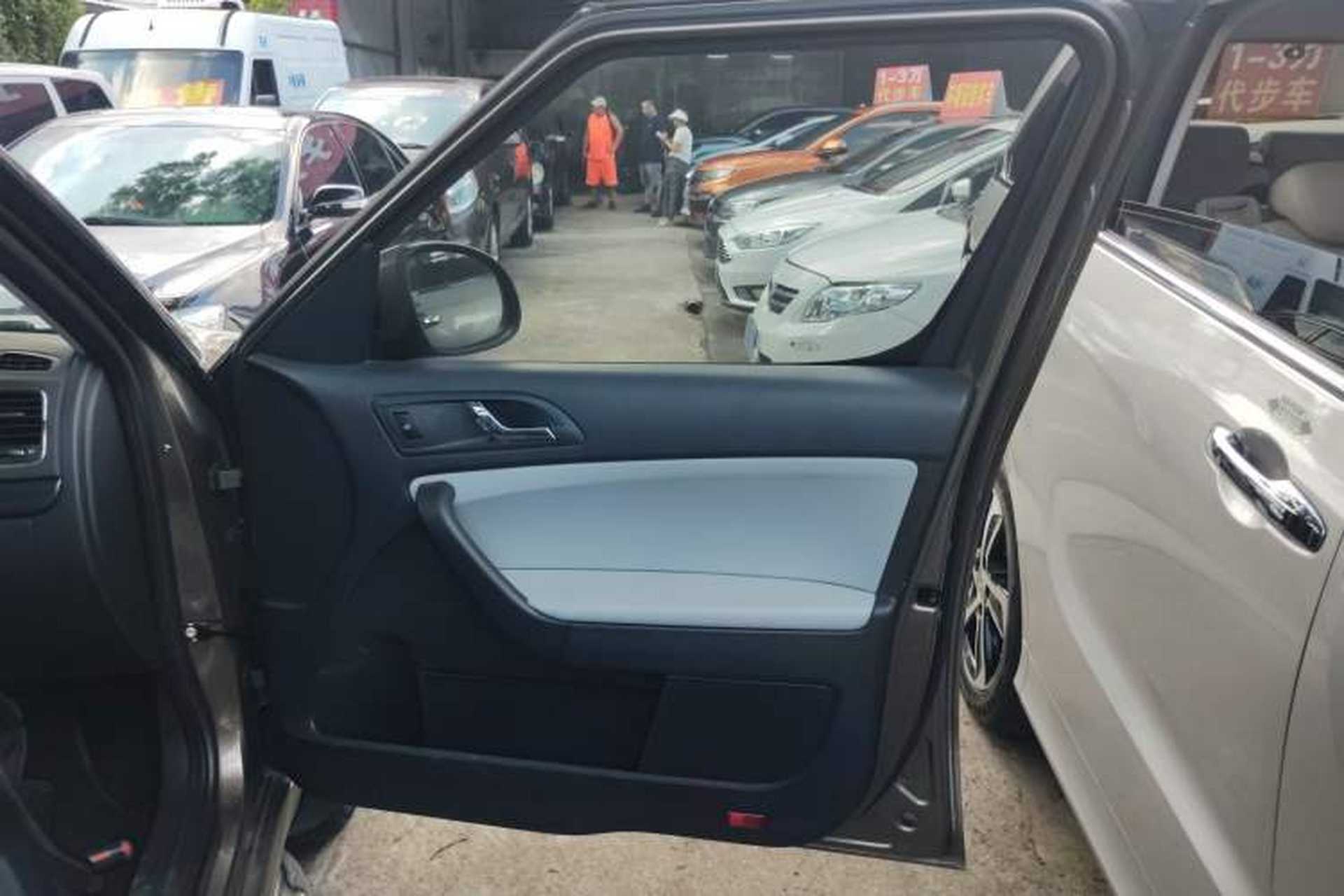 Used Skoda Yeti 2016 1.4TSI DSG Advanced Edition Interior 5