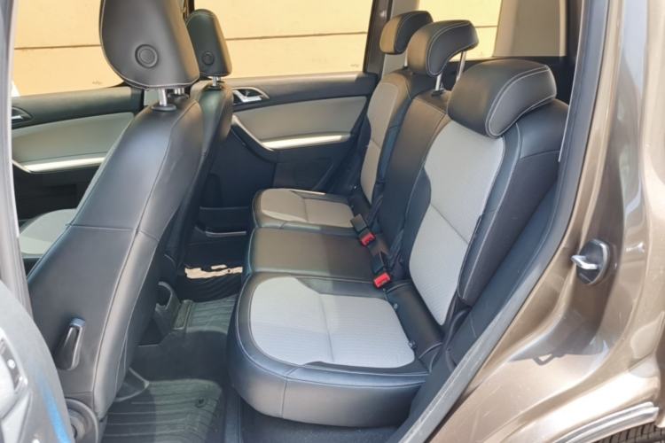 Used Skoda Yeti 2016 1.4TSI DSG Advanced Edition Left Rear Seat