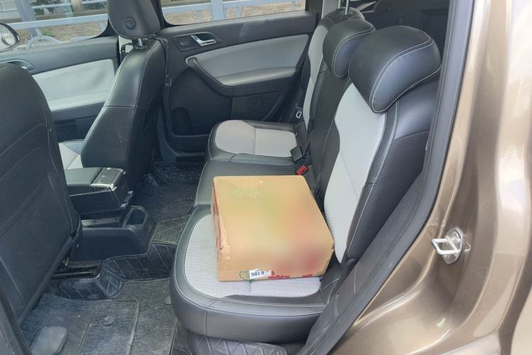 Used Skoda Yeti 2016 1.4TSI DSG Advanced Edition Left Rear Seat