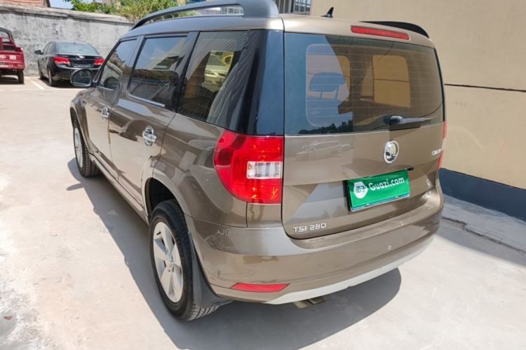 Used Skoda Yeti 2016 1.4TSI DSG Advanced Edition Rear Left 45 Deg