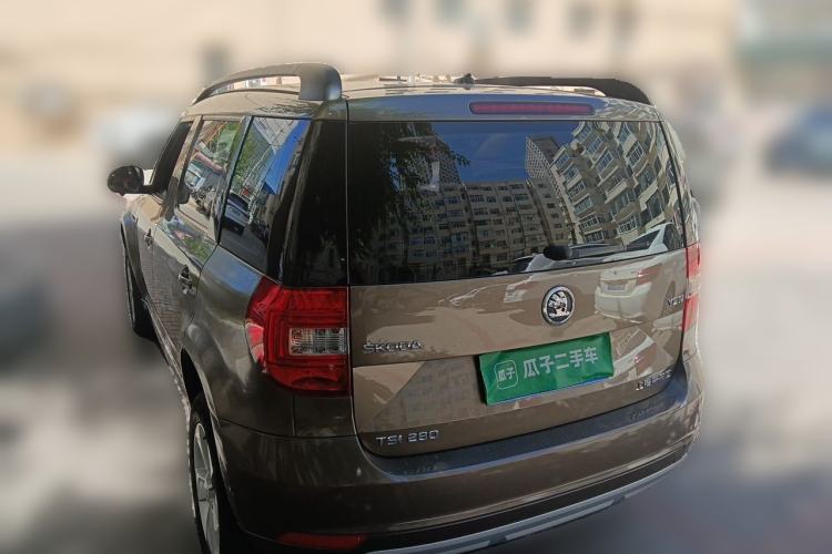 Used Skoda Yeti 2016 1.4TSI DSG Advanced Edition Rear Left 45 Deg