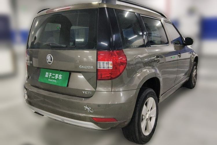 Used Skoda Yeti 2016 1.4TSI DSG Advanced Edition Rear Right 45 Deg
