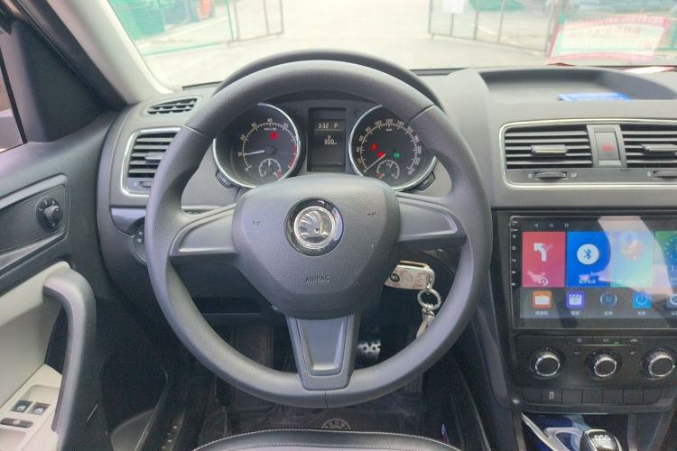 Used Skoda Yeti 2016 1.4TSI DSG Advanced Edition Steering Wheel