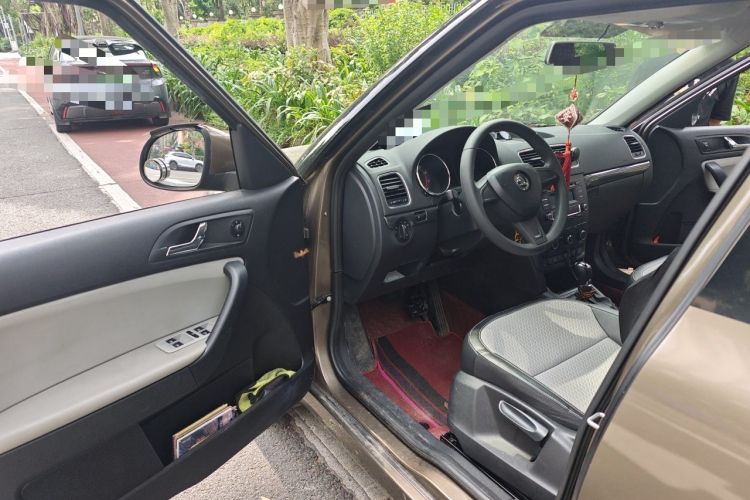 Used Skoda Yeti 2016 1.4TSI DSG Advanced Edition Driver Seat