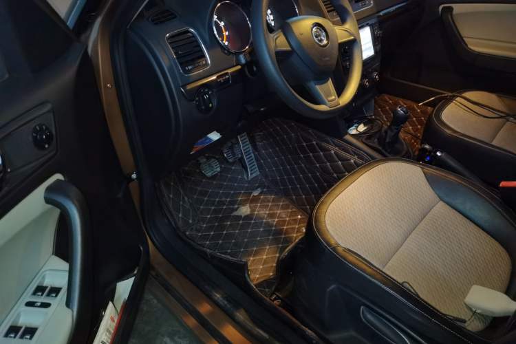Used Skoda Yeti 2016 1.4TSI Manual Entry-Level Model Driver Seat