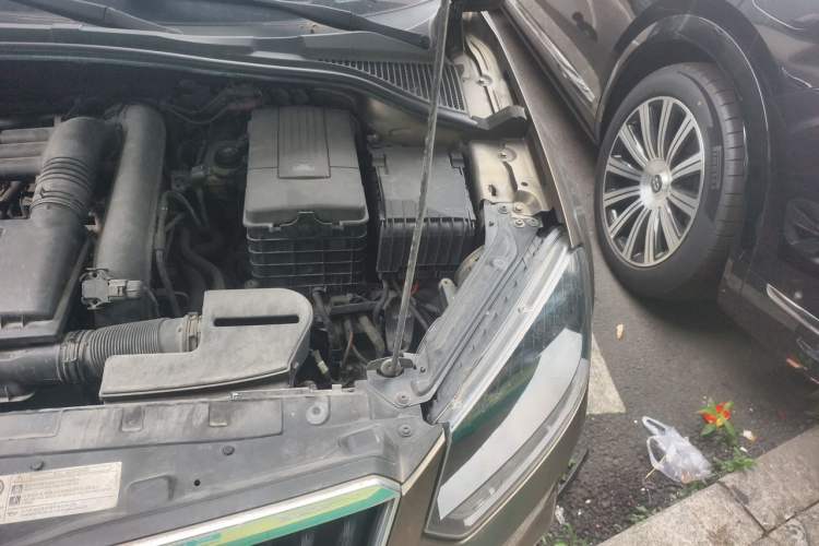 Used Skoda Yeti 2016 1.4TSI DSG Advanced Edition Engine Bay Left